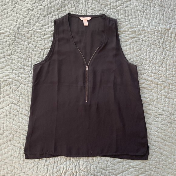 Banana Republic Zip Tank - Picture 1 of 4